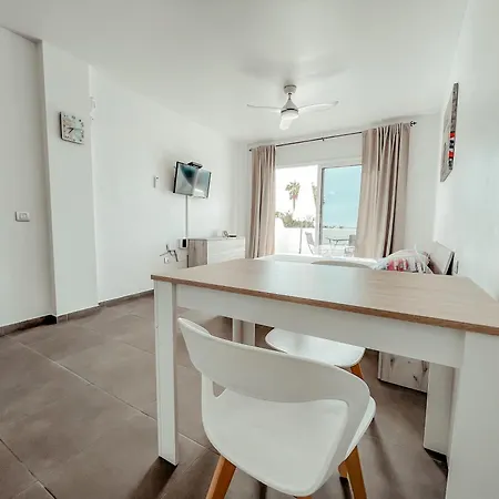 Viktoria Sur Apartment