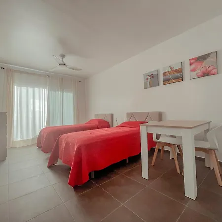 Viktoria Sur Apartment *